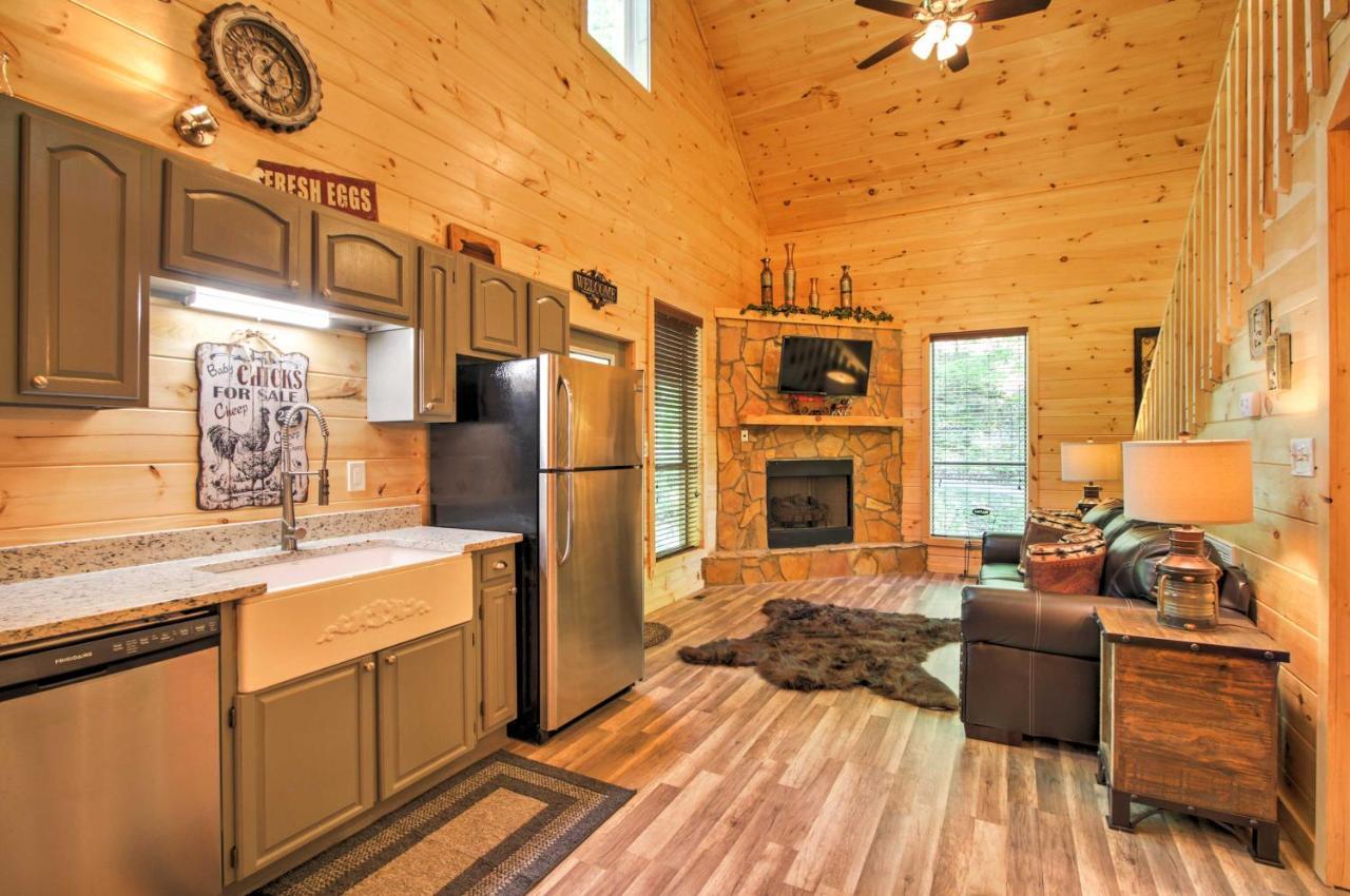 Gatlinburg Cabin With Hot Tub 5 Mi To Downtown Εξωτερικό φωτογραφία